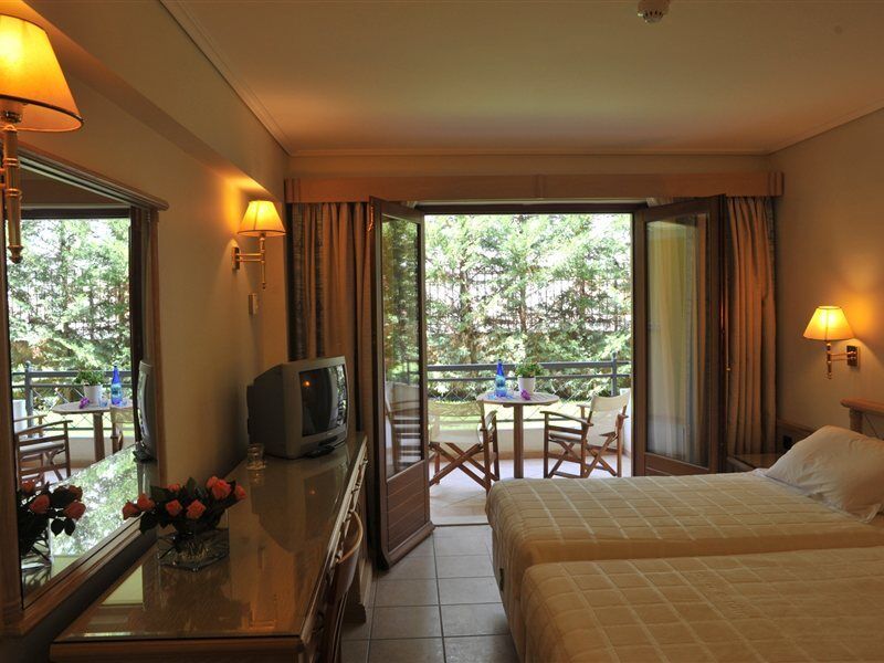 Negroponte Resort Eretria Экстерьер фото